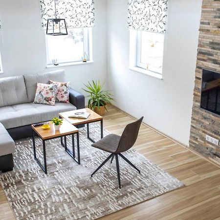 Apartman Uno Jajca Kültér fotó